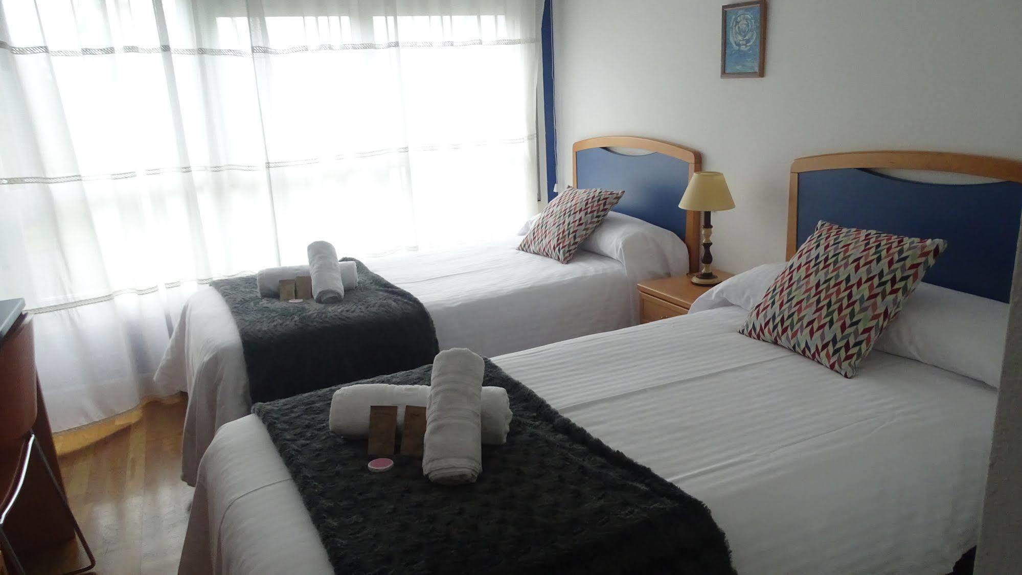 Hostal Lucus Lugo Exterior foto