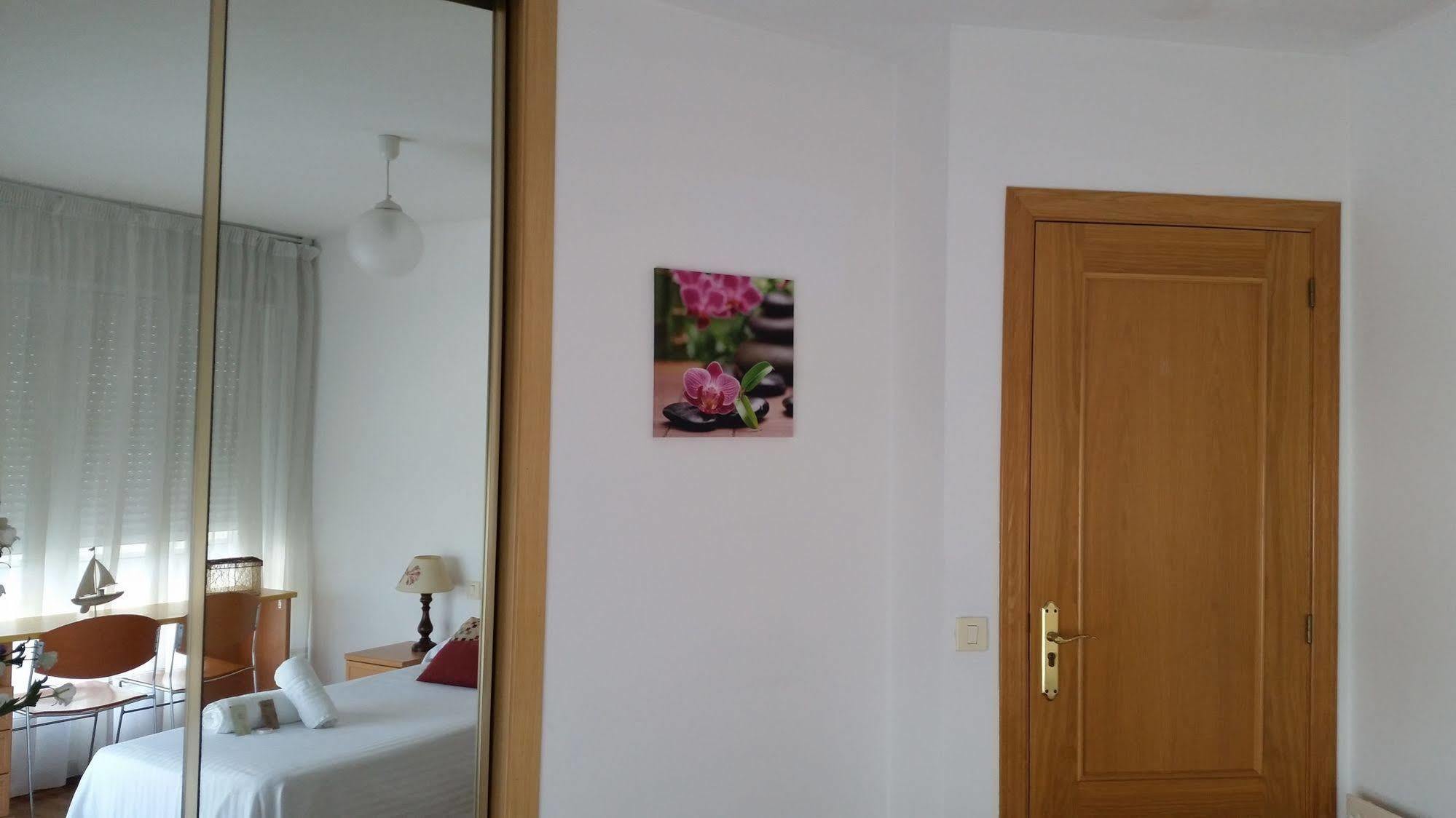 Hostal Lucus Lugo Exterior foto